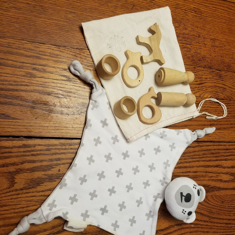 Natural baby toy bundle